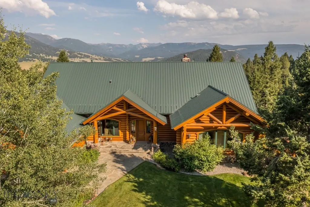 141 Black Wolf Ridge Big Sky MT 59730