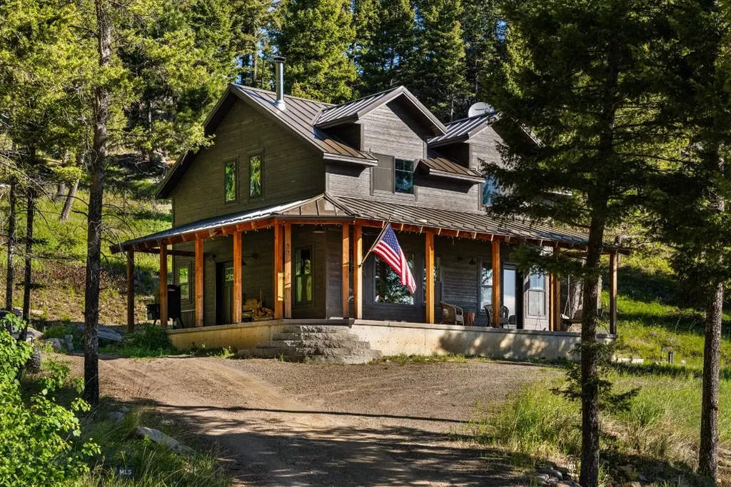 100 Big Indian Gulch Road Montana City MT 59634