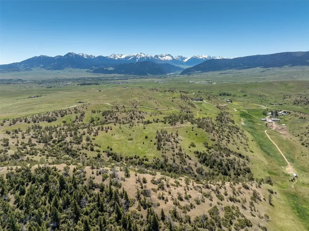 Parcel 4 Trails End Livingston MT 59047