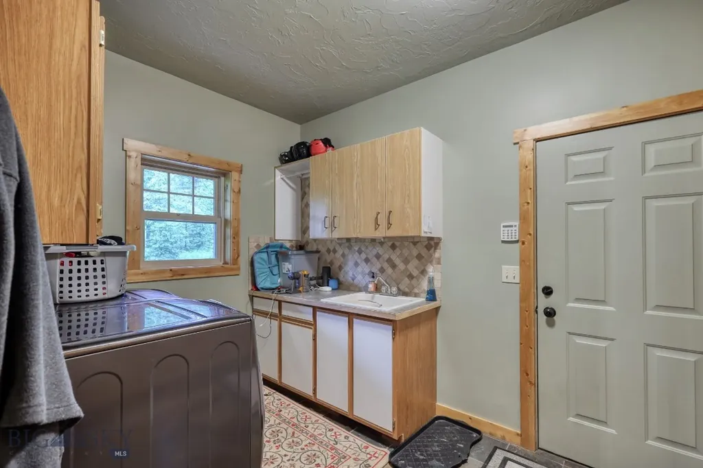 83 W Pine Cone Terrace Big Sky MT 59716