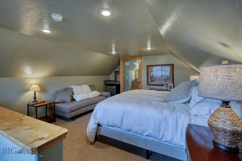 83 W Pine Cone Terrace Big Sky MT 59716
