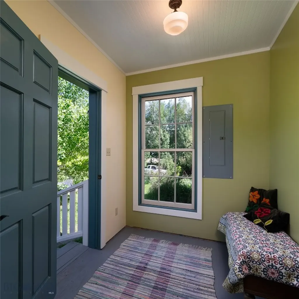 115 W Cover Street Virginia City MT 59755