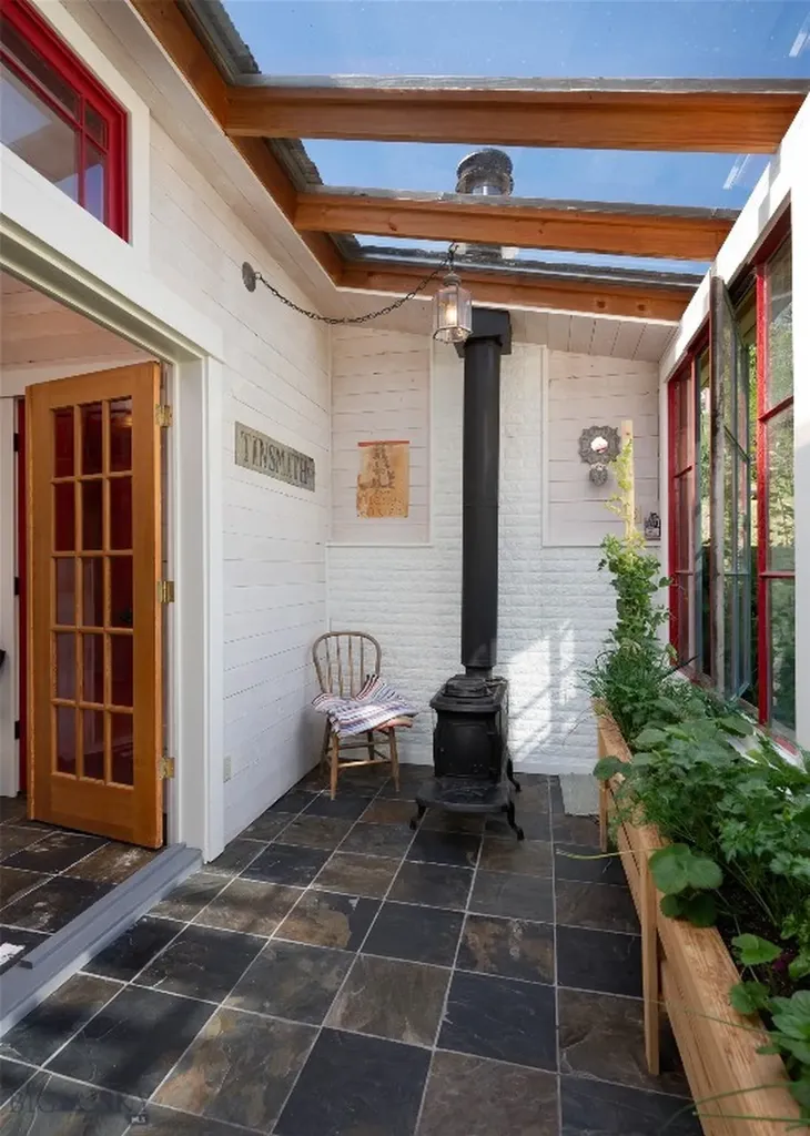 115 W Cover Street Virginia City MT 59755