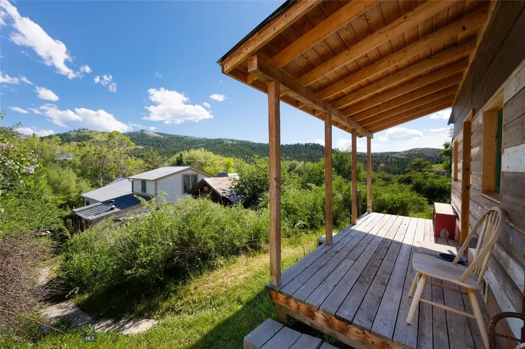 115 W Cover Street Virginia City MT 59755