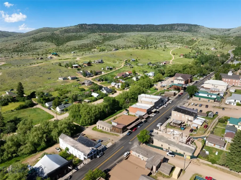 115 W Cover Street Virginia City MT 59755