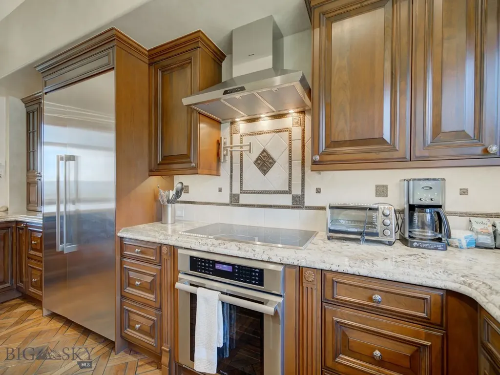 74 Upper Beehive Loop Road Big Sky MT 59716
