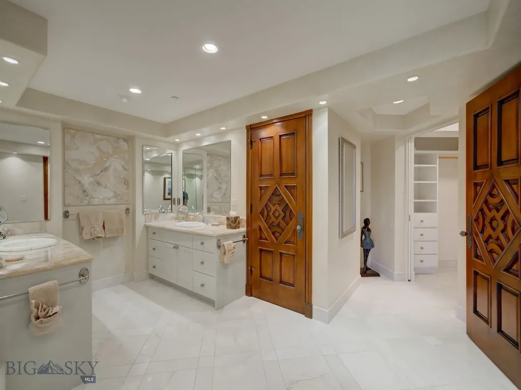 74 Upper Beehive Loop Road Big Sky MT 59716