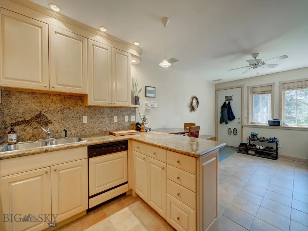 74 Upper Beehive Loop Road Big Sky MT 59716