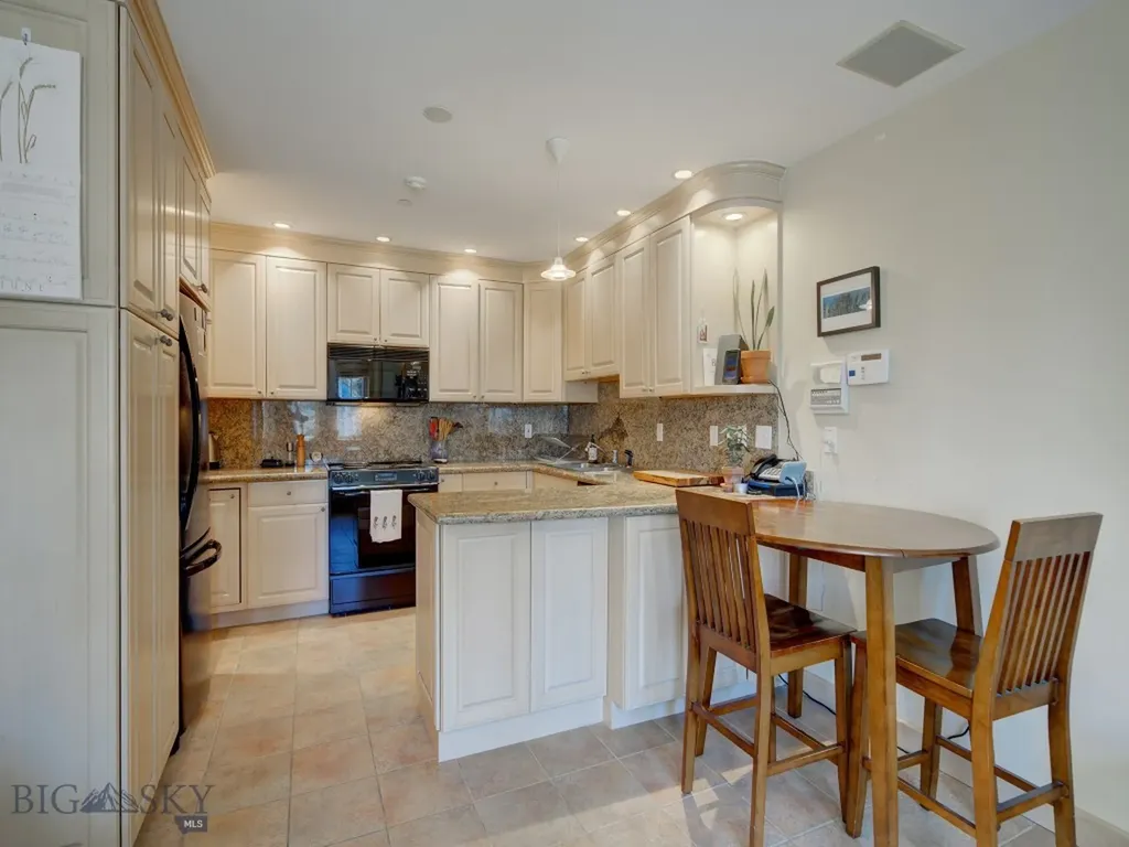 74 Upper Beehive Loop Road Big Sky MT 59716