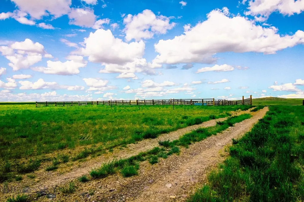 Muddy Creek Ranch Cascade MT 59421