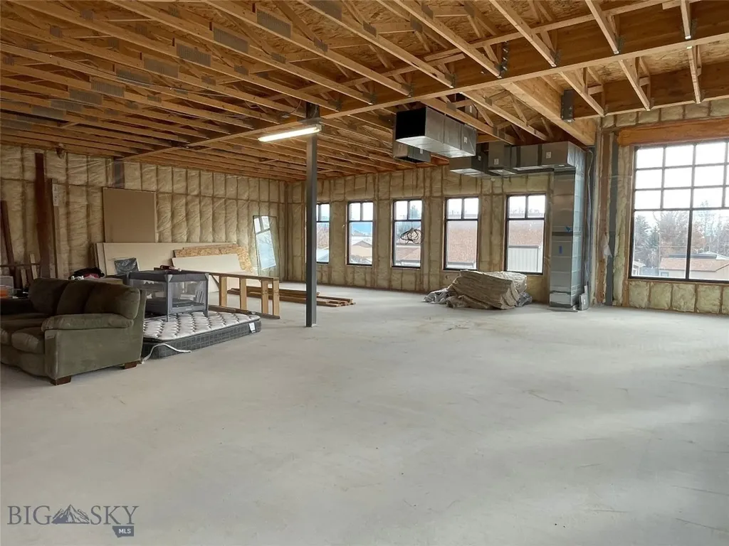 115 E Gallatin, A-202 Manhattan MT 59741
