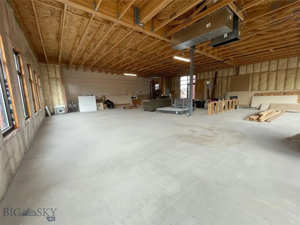 115 E Gallatin, A-202 Manhattan MT 59741