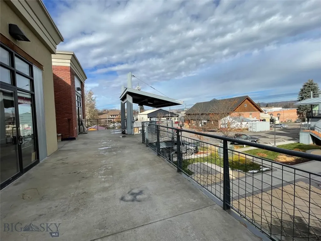 115 E Gallatin, A-202 Manhattan MT 59741