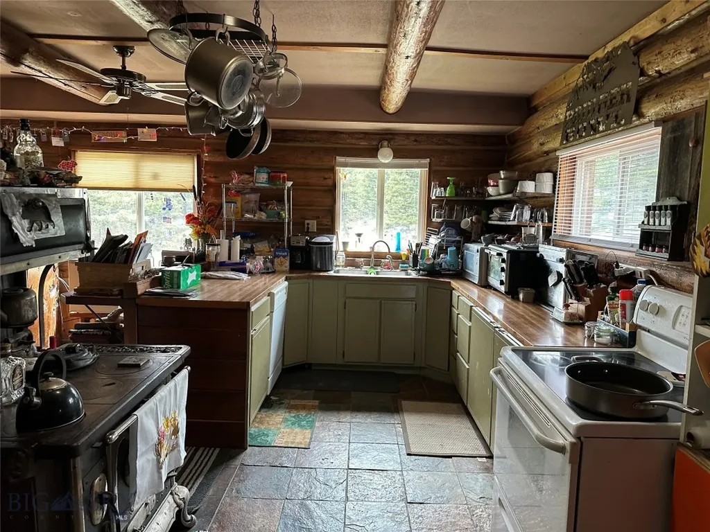 14850 Pony Creek Road Bozeman MT 59715