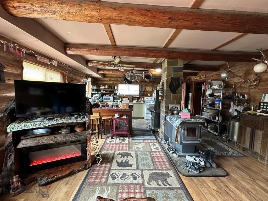 14850 Pony Creek Road Bozeman MT 59715