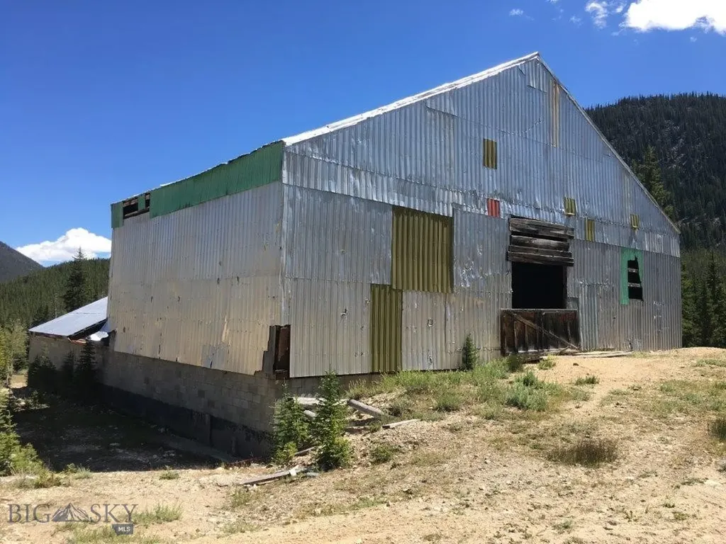 216 Trapper Creek Road Dillon MT 59725