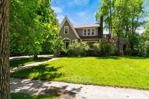 516 W Cleveland Bozeman MT 59715