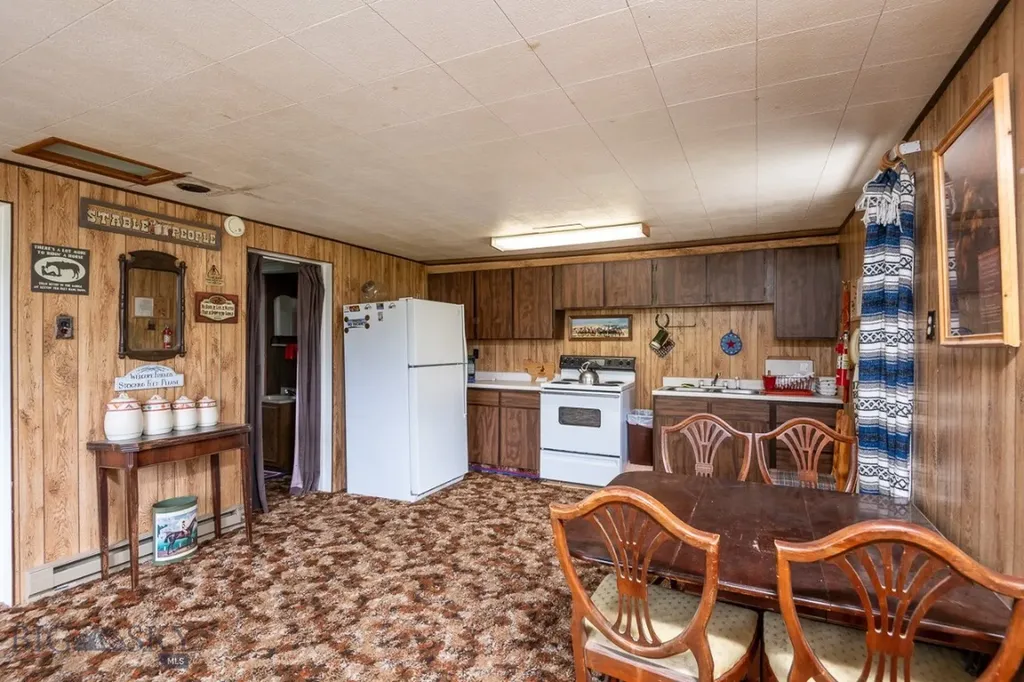 1146 Us Highway 12 E Townsend MT 59644
