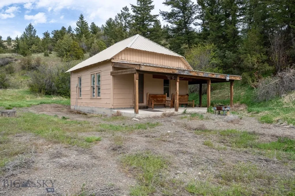 1146 Us Highway 12 E Townsend MT 59644