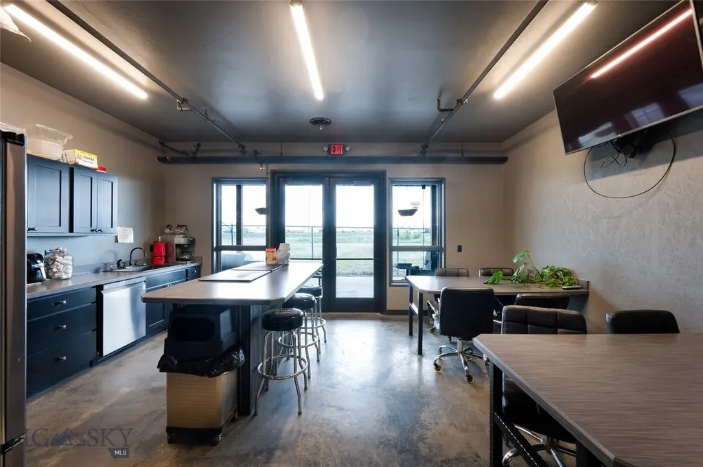 531 Business Hub Belgrade MT 59714