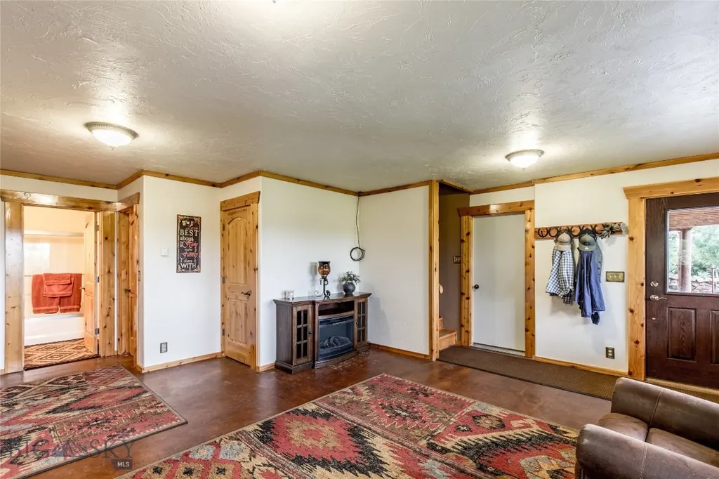 136 Jack Creek Road Ennis MT 59729