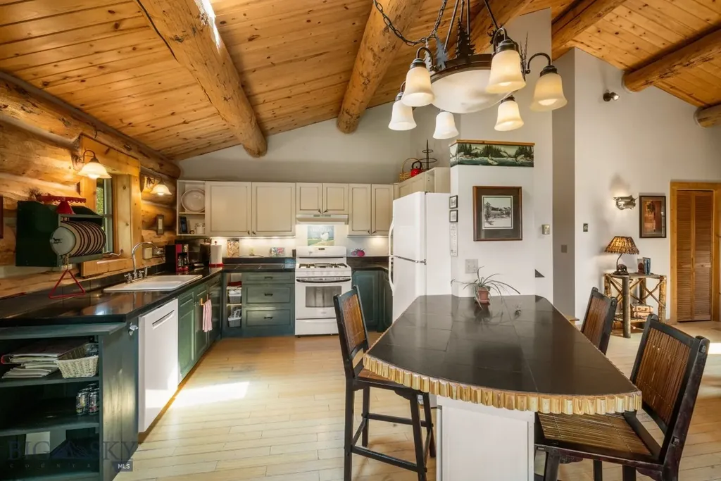 8480 Gooch Hill Road Bozeman MT 59718