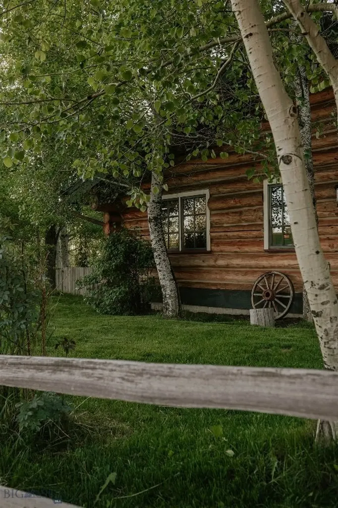 8480 Gooch Hill Road Bozeman MT 59718