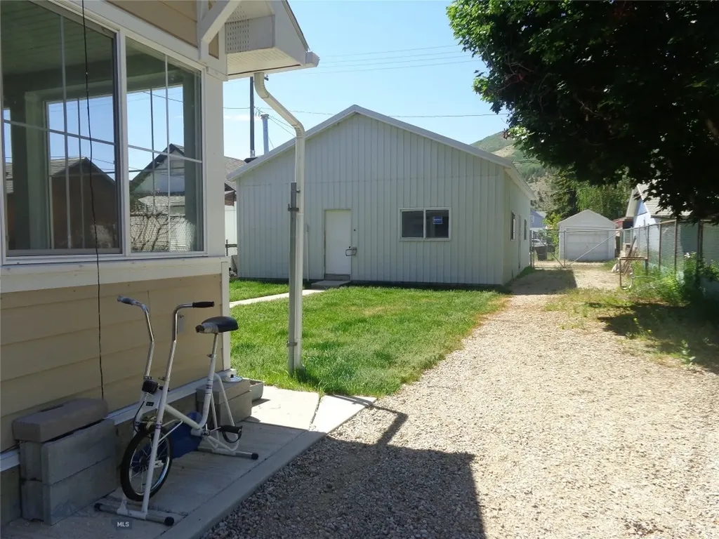 917 E 3rd Street Anaconda MT 59711