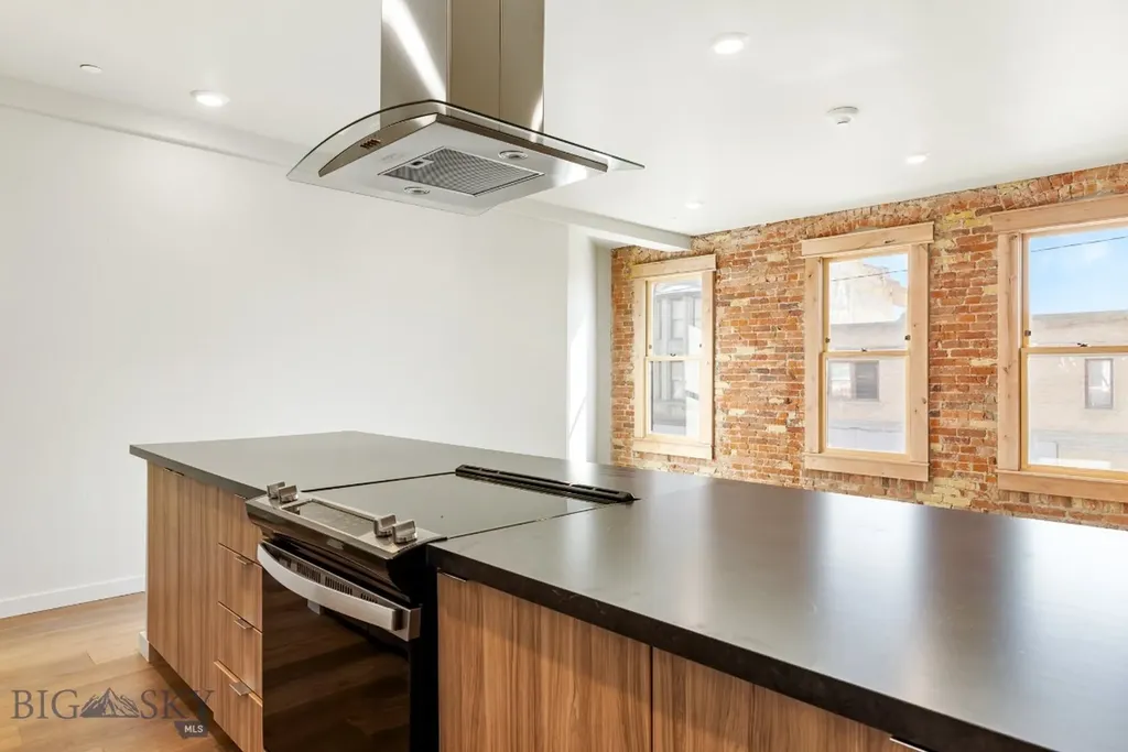 59 E Park Street Butte MT 59701