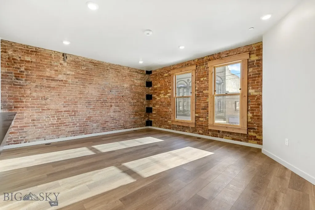 59 E Park Street Butte MT 59701