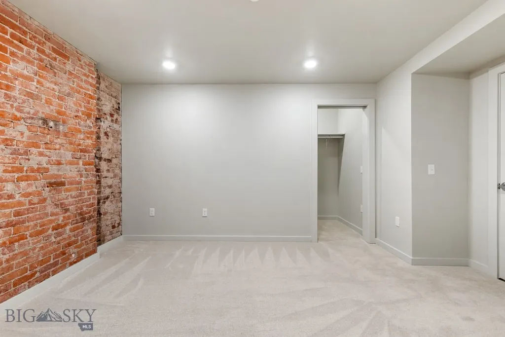 59 E Park Street Butte MT 59701