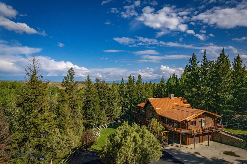 34 Cottonwood Bench Road Wilsall MT 59086