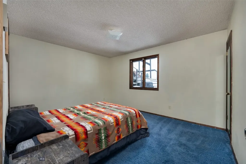 2521 Weaver Lane Belgrade MT 59714