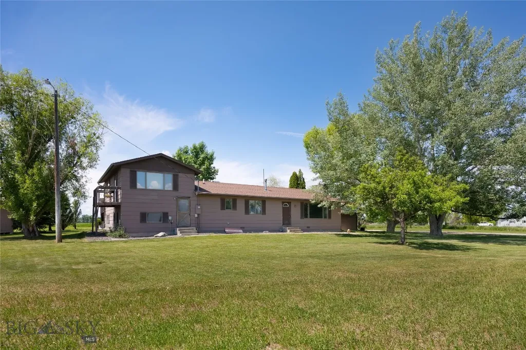 2521 Weaver Lane Belgrade MT 59714