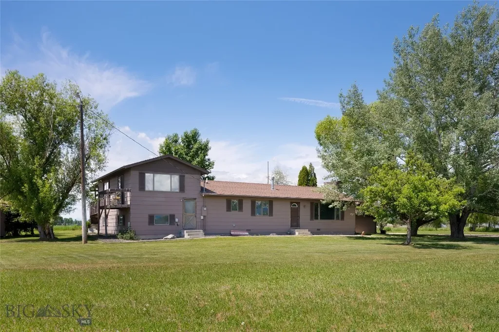 2521 Weaver Lane Belgrade MT 59714