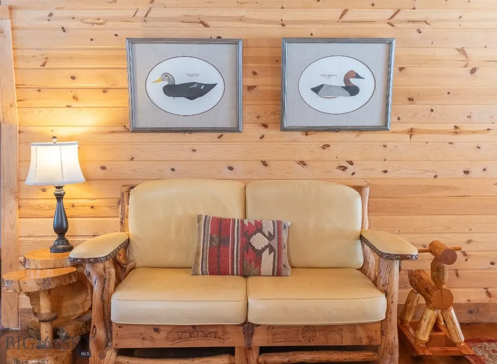 286 Mule Deer Road West Yellowstone MT 59758