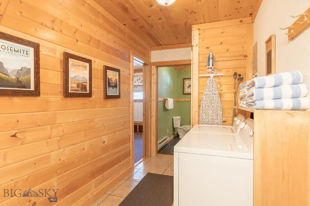 286 Mule Deer Road West Yellowstone MT 59758