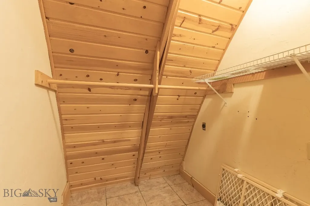 286 Mule Deer Road West Yellowstone MT 59758
