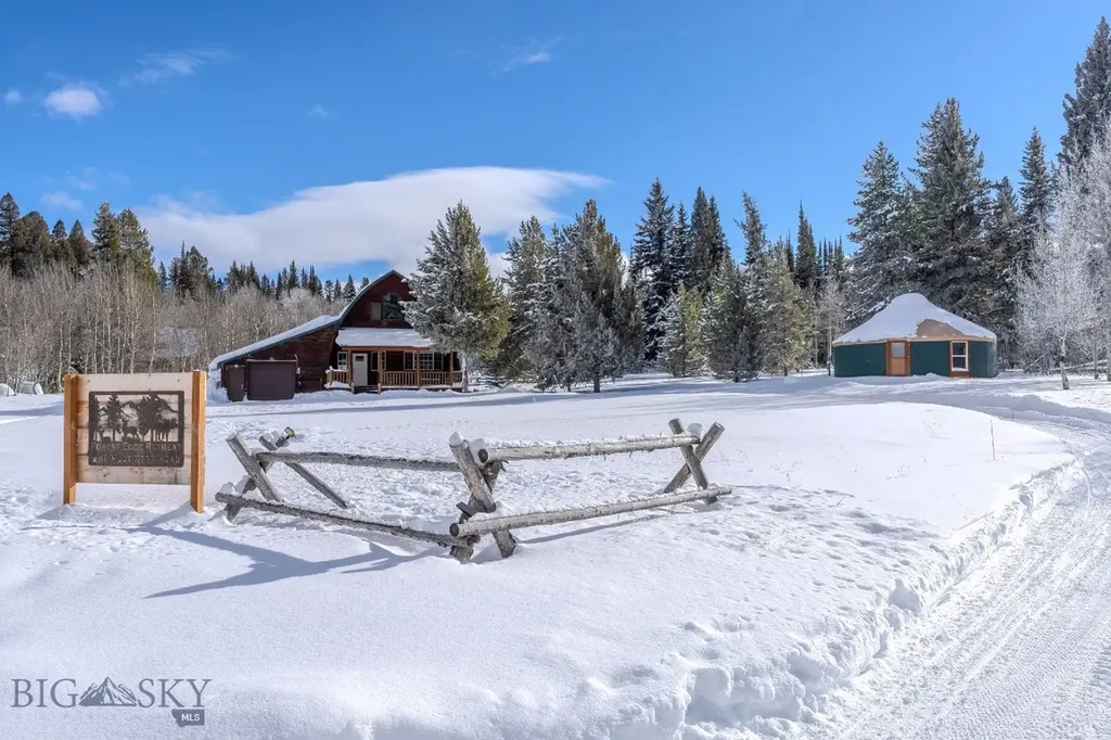 286 Mule Deer Road West Yellowstone MT 59758