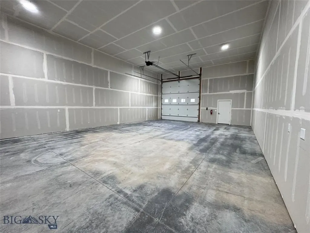 1102 Jackrabbit Lane Belgrade MT 59714