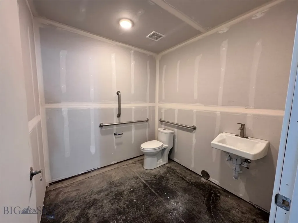 1102 Jackrabbit Lane Belgrade MT 59714