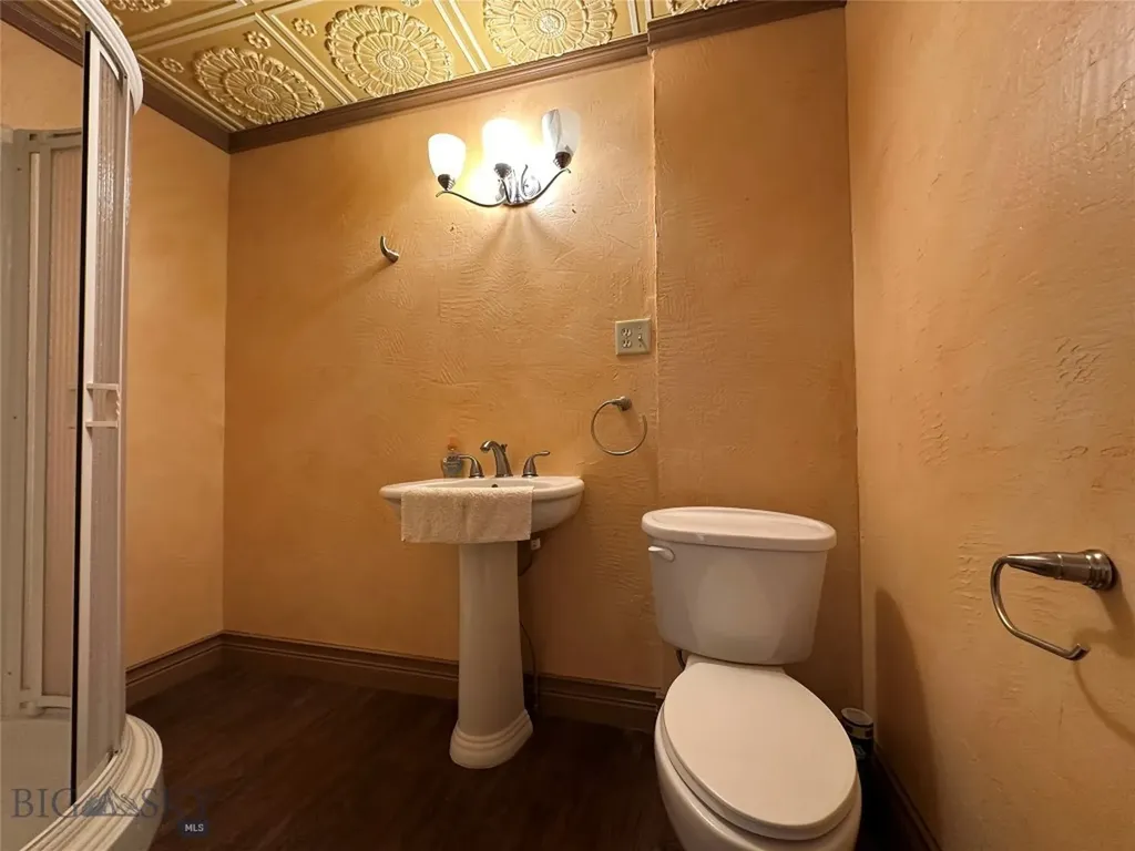 117 W Main Street Lewistown MT 59457