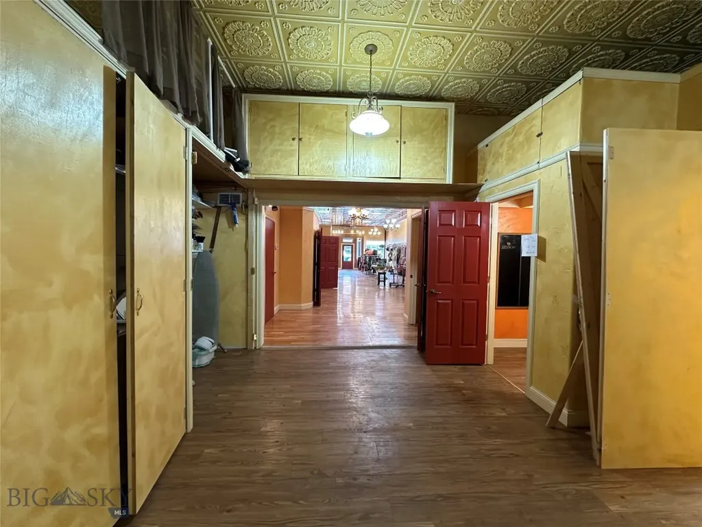 117 W Main Street Lewistown MT 59457