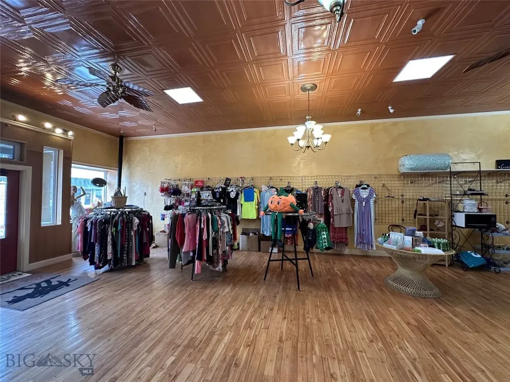 117 W Main Street Lewistown MT 59457