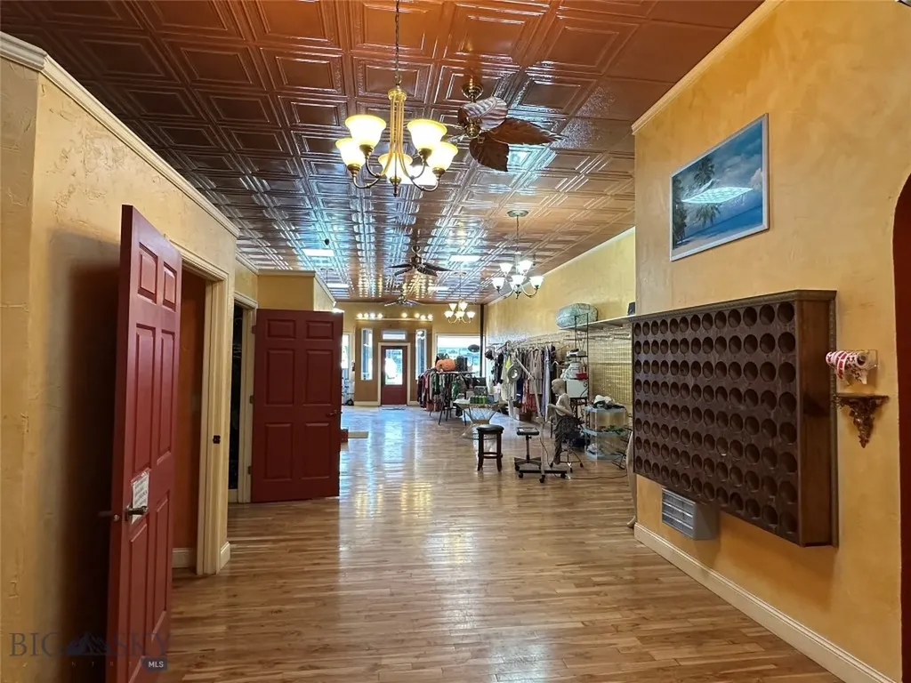 117 W Main Street Lewistown MT 59457