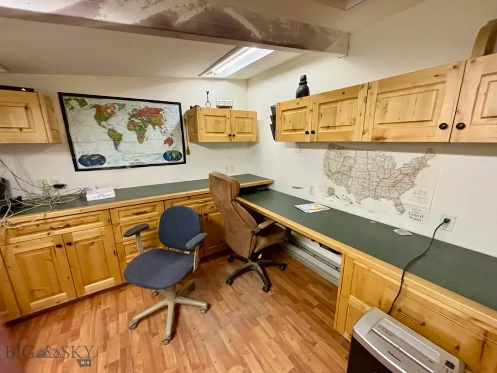 412 E Railroad Avenue N Manhattan MT 59741