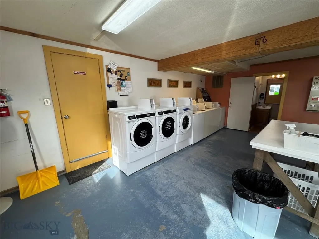 513 E Legion Avenue Whitehall MT 59759