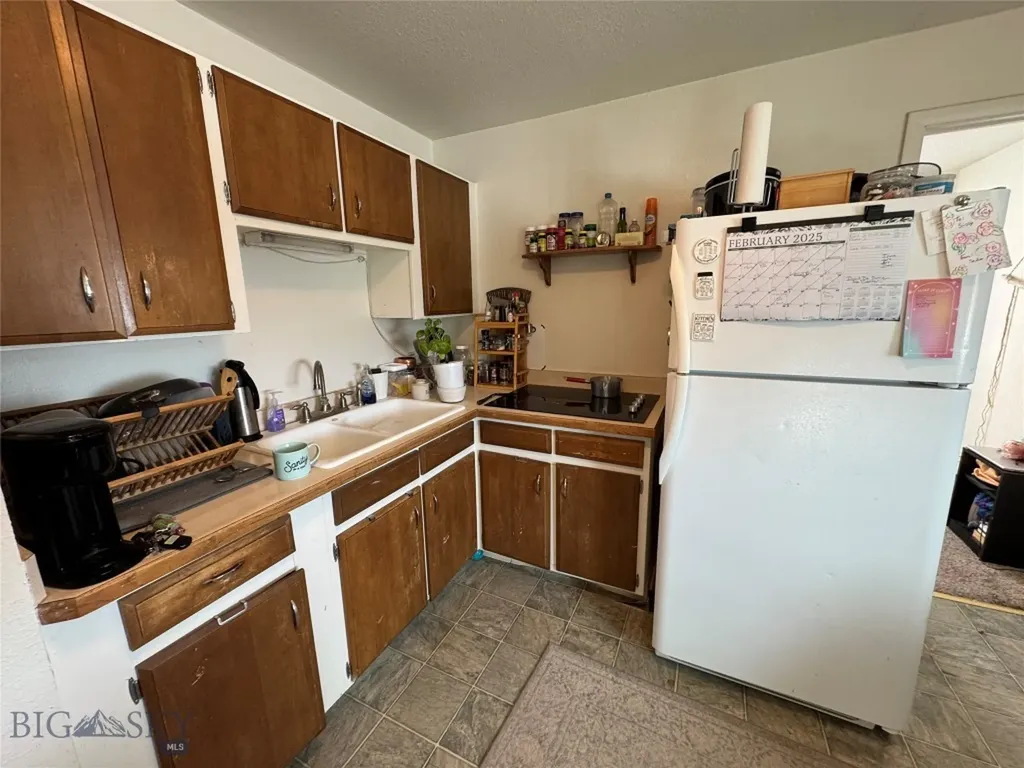 513 E Legion Avenue Whitehall MT 59759