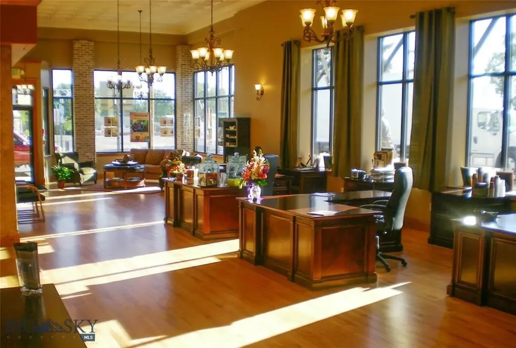 102 W Main Street Manhattan MT 59741