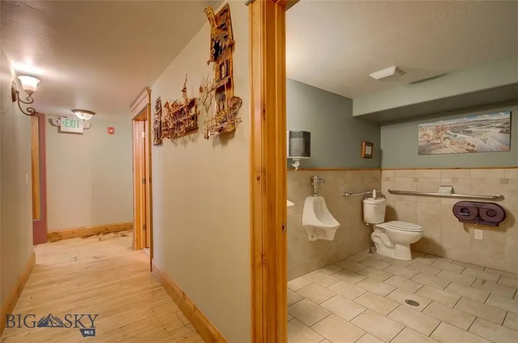 102 W Main Street Manhattan MT 59741